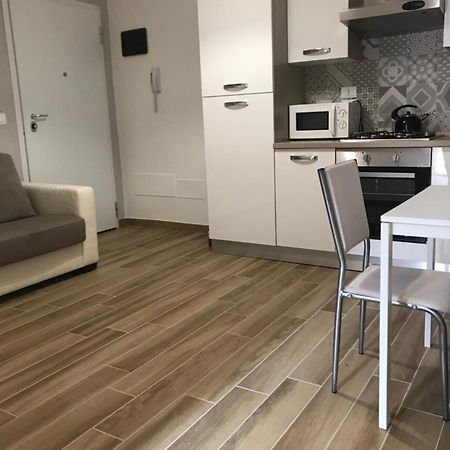 Santa Croce,14 Apartments Болонья Экстерьер фото