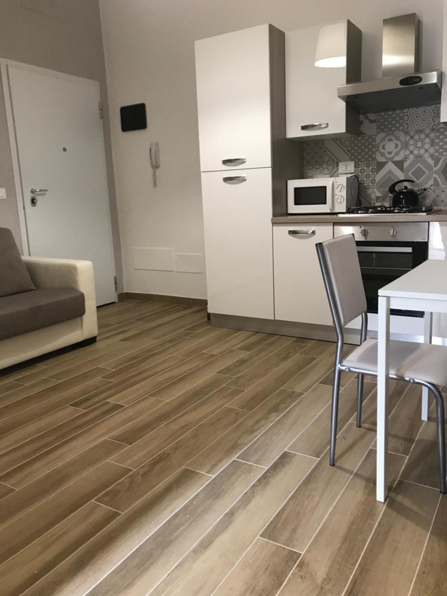 Santa Croce,14 Apartments Болонья Экстерьер фото