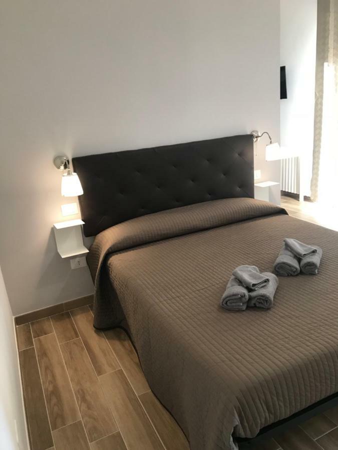 Santa Croce,14 Apartments Болонья Экстерьер фото