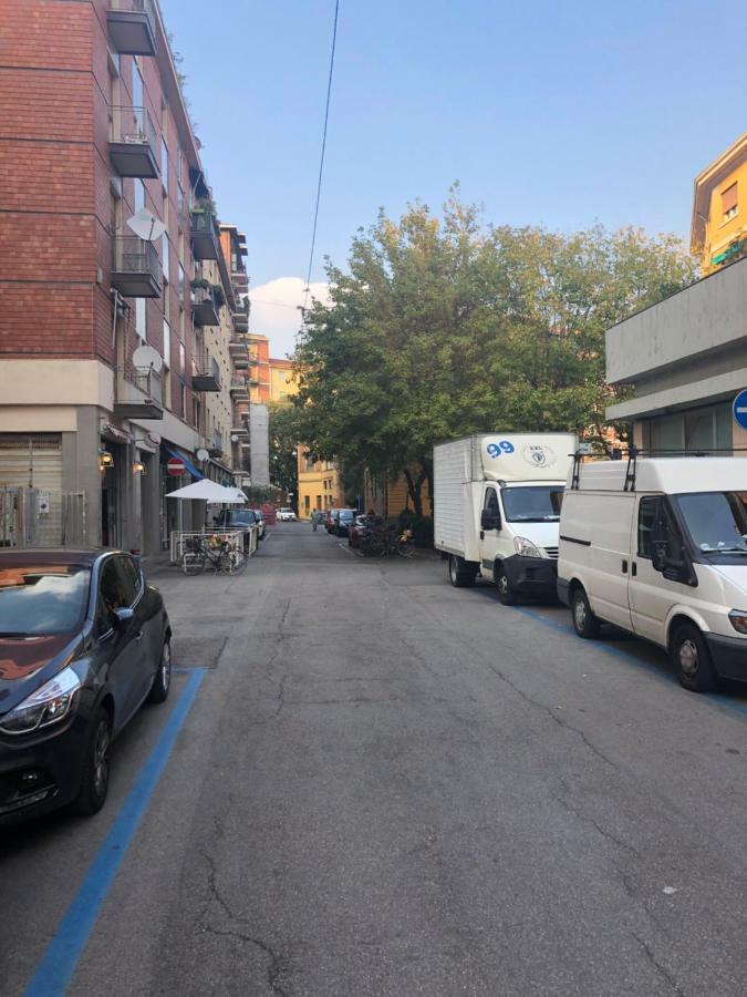 Santa Croce,14 Apartments Болонья Экстерьер фото