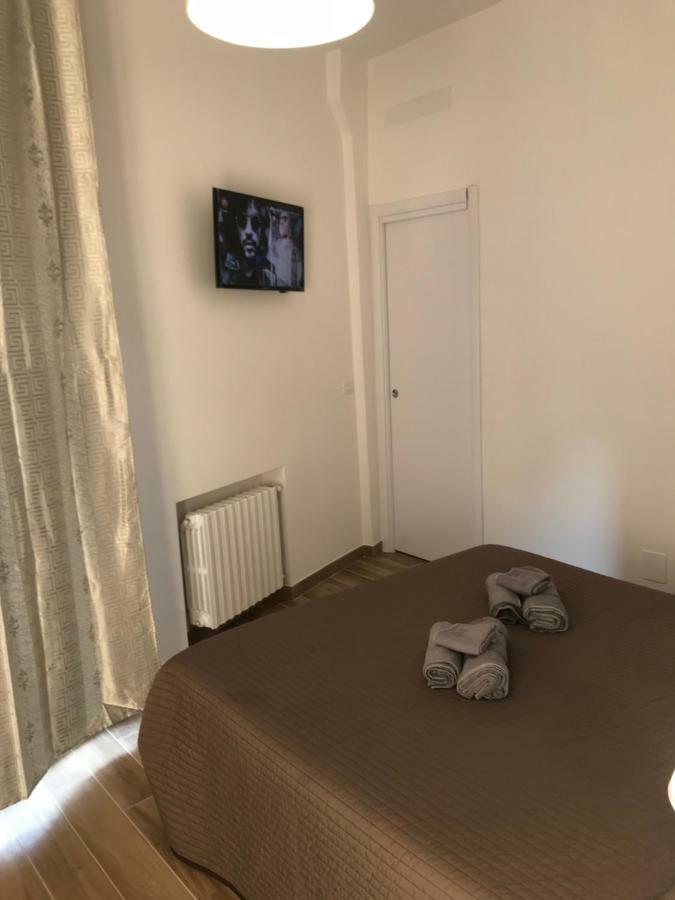 Santa Croce,14 Apartments Болонья Экстерьер фото